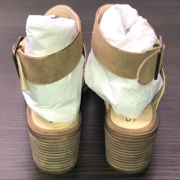 Sole Society Honey Suede Block Heel Sandals High Ankle Strap & Cutout Sz 7M BNIB - Picture 8 of 11